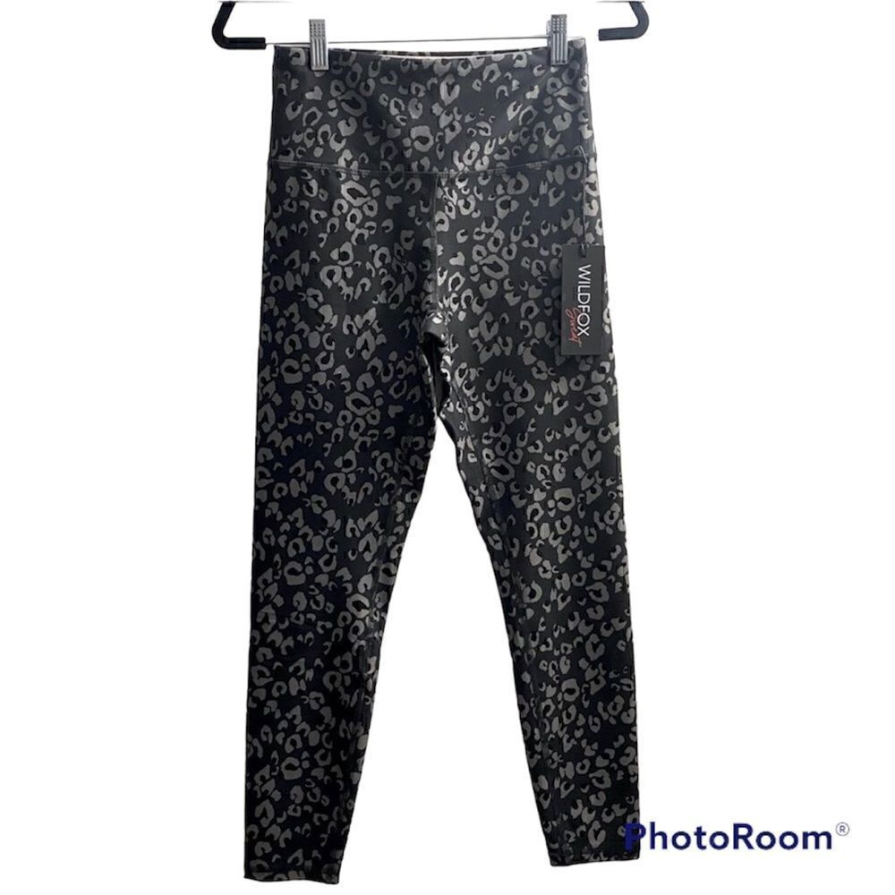 WILDFOX Sweat high waisted black grey leopard print active leggings